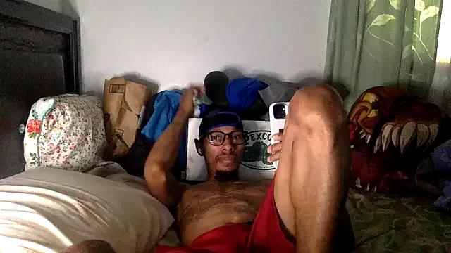 KingDerRico from StripChat is Freechat