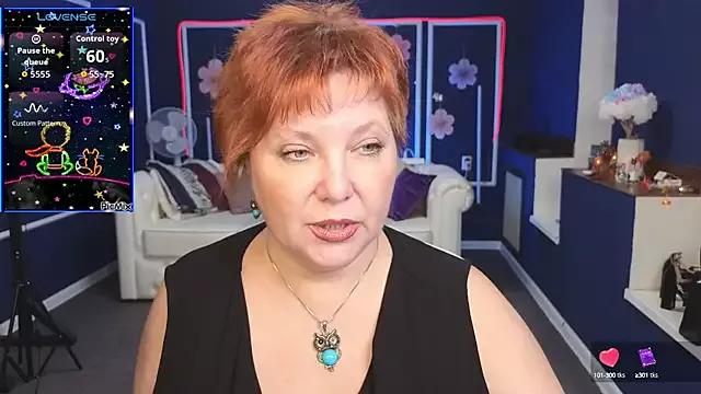 Kira_Kenett from StripChat is Freechat