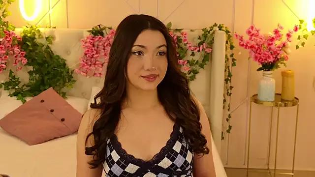 KiraBedlam from StripChat is Freechat