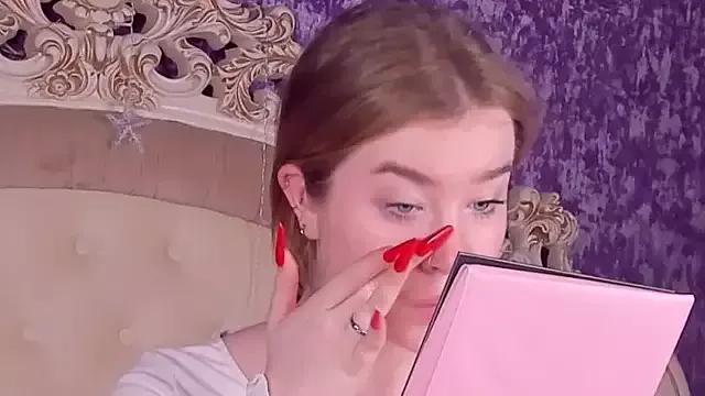 KiraForsie from StripChat is Freechat