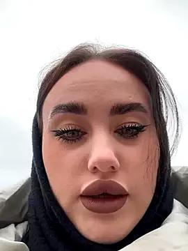 KiraSunshine from StripChat is Freechat