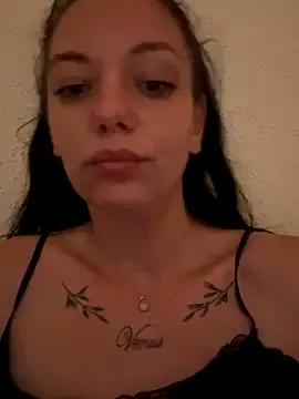 Kiraz_ from StripChat is Freechat