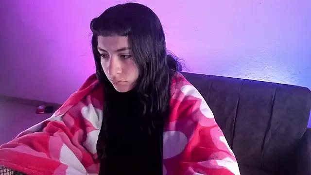 kitty__chs from StripChat is Freechat