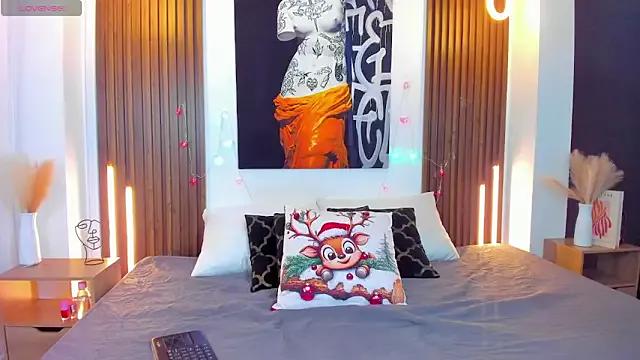 Kitty_Bombon from StripChat is Freechat