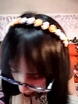 Kitty_Melodi from StripChat is Freechat