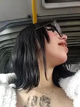 Kitty_Melodi from StripChat is Freechat