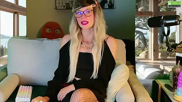 Kittychatte from StripChat is Freechat