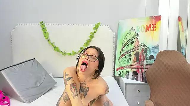 Customizable and immersive - Activate your taste buds and check-out our delicious choice of bondage cams streams with excited models getting their amazing bodies screwed with their beloved sex toys.
