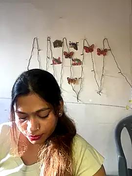 Kristyqueen from StripChat is Freechat