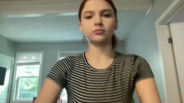 kykybaby4444 from StripChat is Freechat