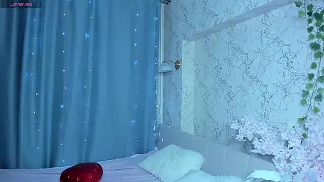 KylieHatton from StripChat is Freechat