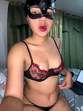 Kyra__Rose from StripChat is Freechat