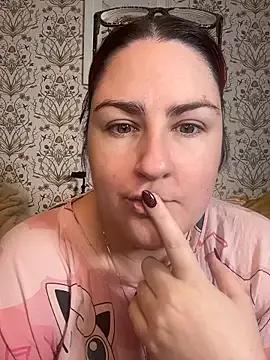 Photos of Lacey-BBW from StripChat is Freechat