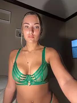 Photos of LaceyMilliexoxo from StripChat is Private