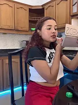 ladulceale from StripChat is Freechat