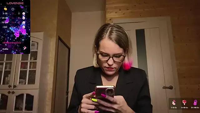 Customizable and immersive - Activate your taste buds and check-out our delicious choice of bondage cams streams with excited models getting their amazing bodies screwed with their beloved sex toys.