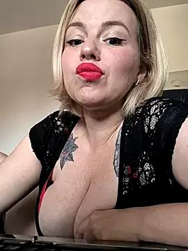 Ladykaos from StripChat is Freechat