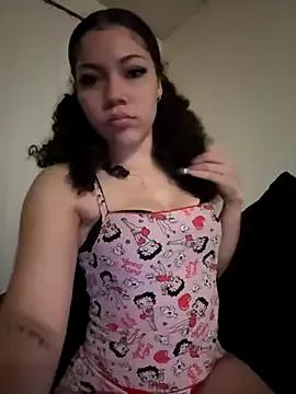 ladylavish from StripChat is Freechat