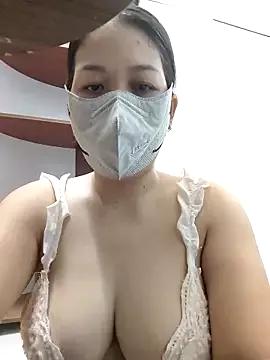 Ladymlem from StripChat is Freechat