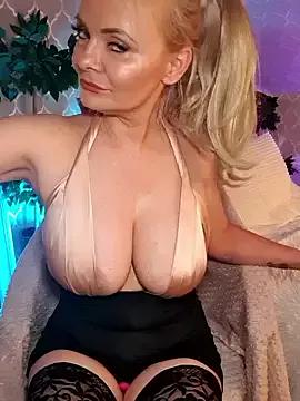 LaLady_Candy from StripChat is Freechat