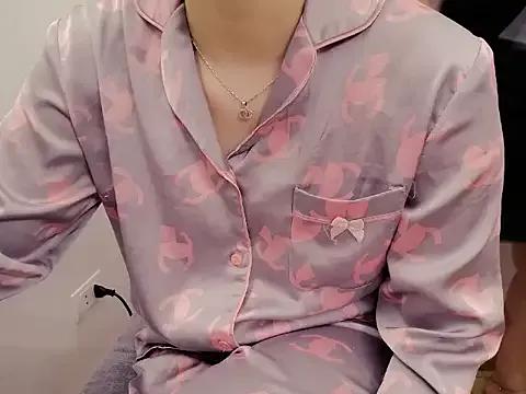 Lamoon_2k from StripChat is Freechat