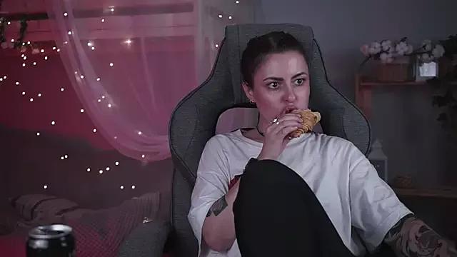 Customizable and immersive - Activate your taste buds and check-out our delicious choice of bondage cams streams with excited models getting their amazing bodies screwed with their beloved sex toys.