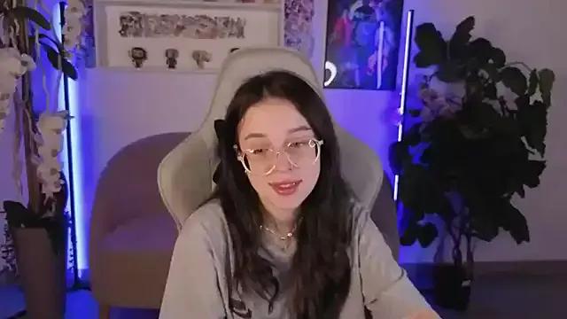 LANA_MILANO from StripChat is Freechat
