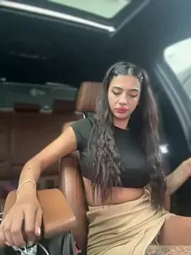 LaraVegas_ from StripChat is Freechat