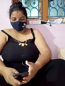 lathikaqueentamil from StripChat is Freechat