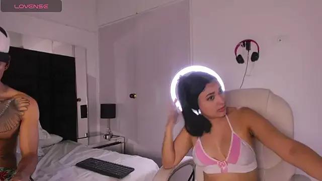 Customizable and immersive - Activate your taste buds and check-out our delicious choice of bondage cams streams with excited models getting their amazing bodies screwed with their beloved sex toys.