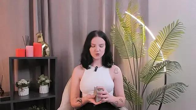 LatinaHuguenin from StripChat is Freechat