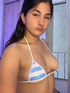 LauraCatalina from StripChat is Freechat