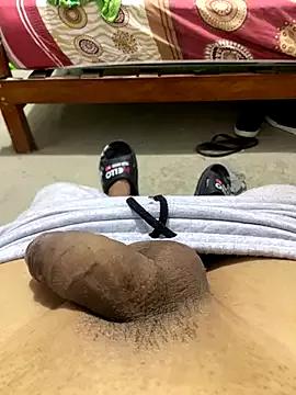 lDarkGreyl from StripChat is Freechat