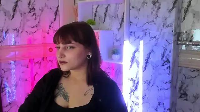 LeslieThomass from StripChat is Freechat
