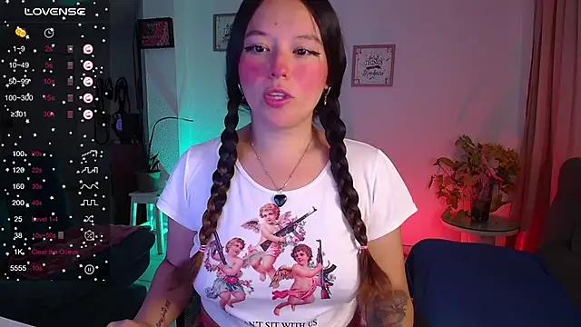Customizable and immersive - Activate your taste buds and check-out our delicious choice of bondage cams streams with excited models getting their amazing bodies screwed with their beloved sex toys.