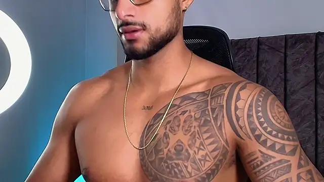 LiamGarcia1 from StripChat is Freechat