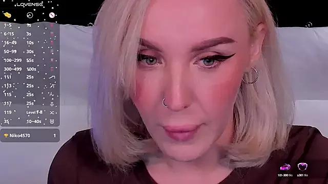 Customizable and immersive - Activate your taste buds and check-out our delicious choice of bondage cams streams with excited models getting their amazing bodies screwed with their beloved sex toys.