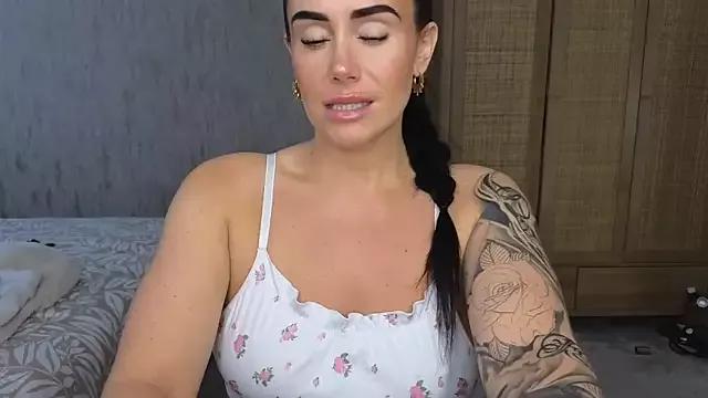 Customizable and immersive - Activate your taste buds and check-out our delicious choice of bondage cams streams with excited models getting their amazing bodies screwed with their beloved sex toys.