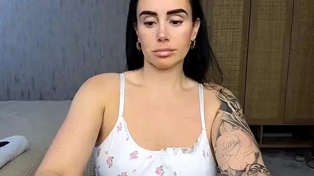 Customizable and immersive - Activate your taste buds and check-out our delicious choice of bondage cams streams with excited models getting their amazing bodies screwed with their beloved sex toys.