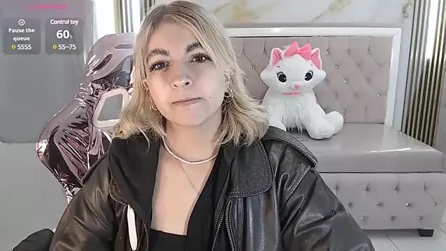 Customizable and immersive - Activate your taste buds and check-out our delicious choice of bondage cams streams with excited models getting their amazing bodies screwed with their beloved sex toys.