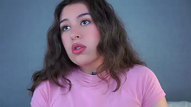 LilianBuskey from StripChat is Freechat