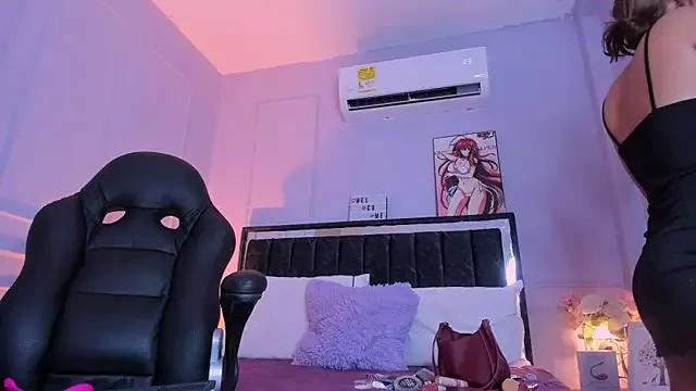 Lililovers_ from StripChat is Freechat