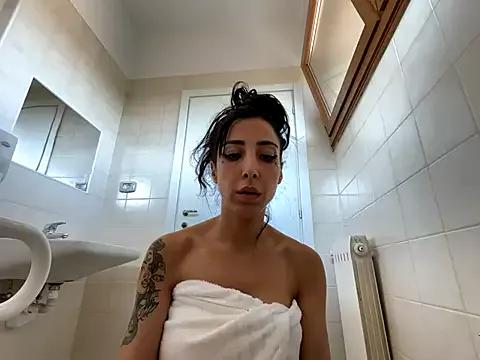 Lilith022 from StripChat is Freechat
