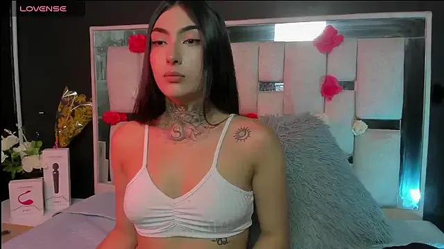 Customizable and immersive - Activate your taste buds and check-out our delicious choice of bondage cams streams with excited models getting their amazing bodies screwed with their beloved sex toys.