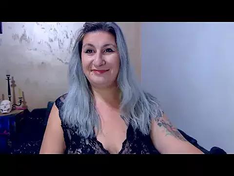 LilithGreenn from StripChat is Freechat