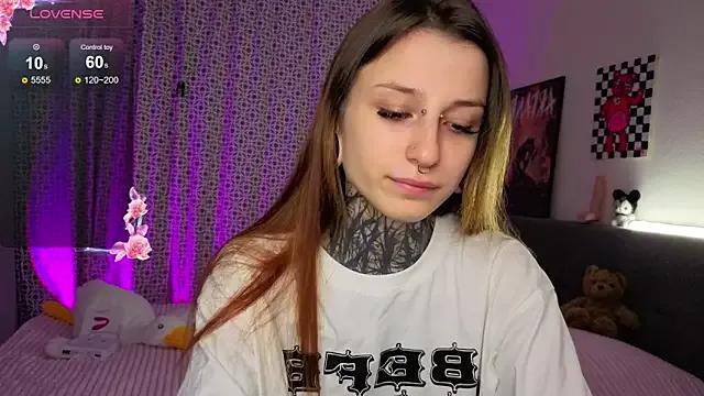 LilithPoison from StripChat is Freechat