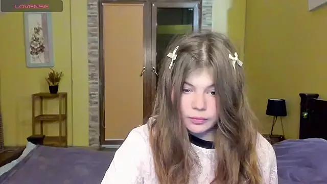 Lilly_Jess from StripChat is Freechat