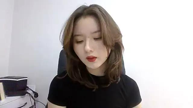 LilysTaylor from StripChat is Freechat