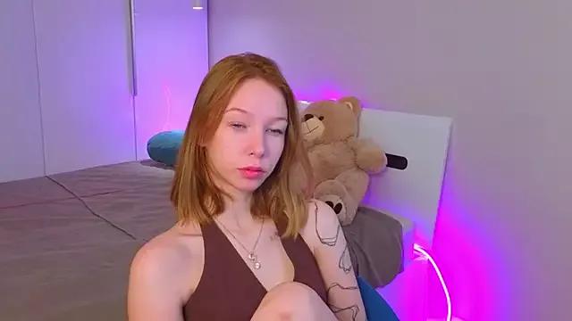 LilyVoise from StripChat is Freechat