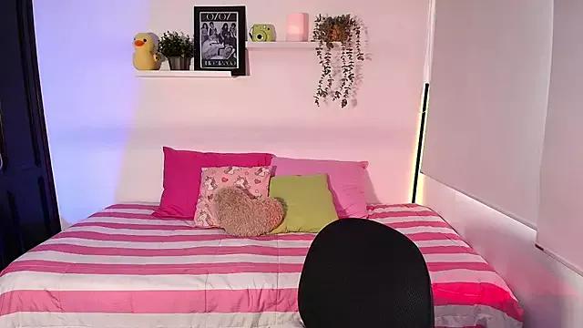 Customizable and immersive - Activate your taste buds and check-out our delicious choice of bondage cams streams with excited models getting their amazing bodies screwed with their beloved sex toys.